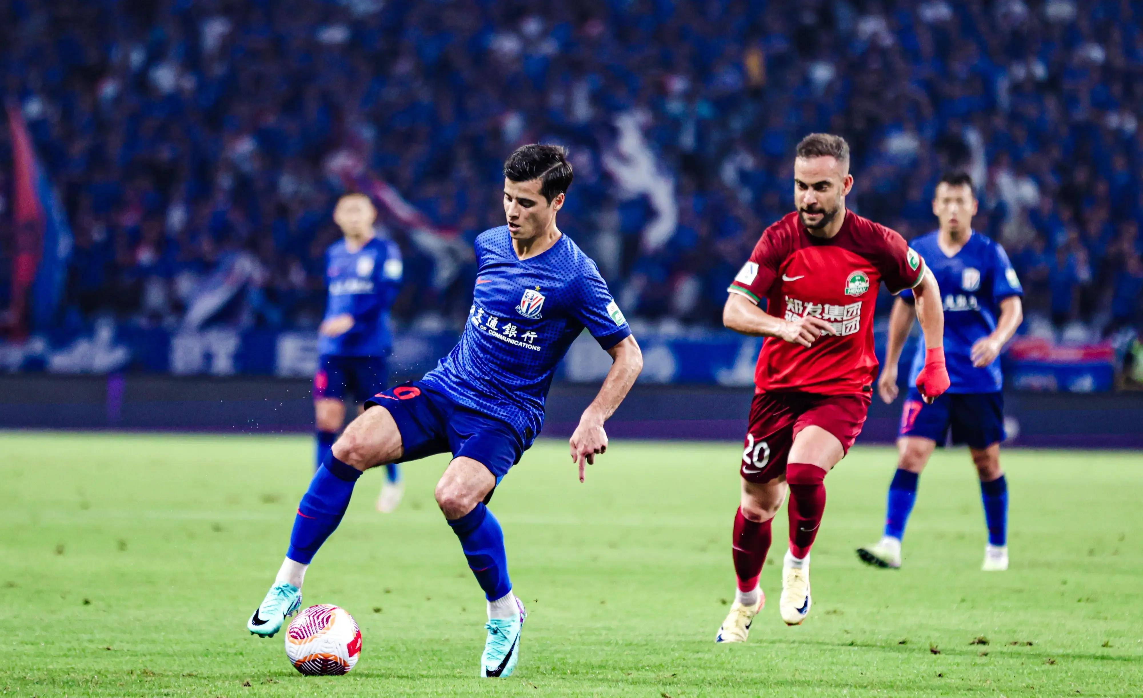 包含利物浦中场因伤无缘下一场比赛，稳步上升的词条