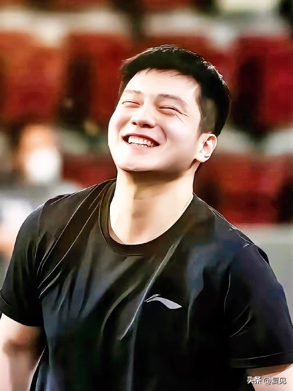 法国队碾压波兰队，樊振东惊艳四座