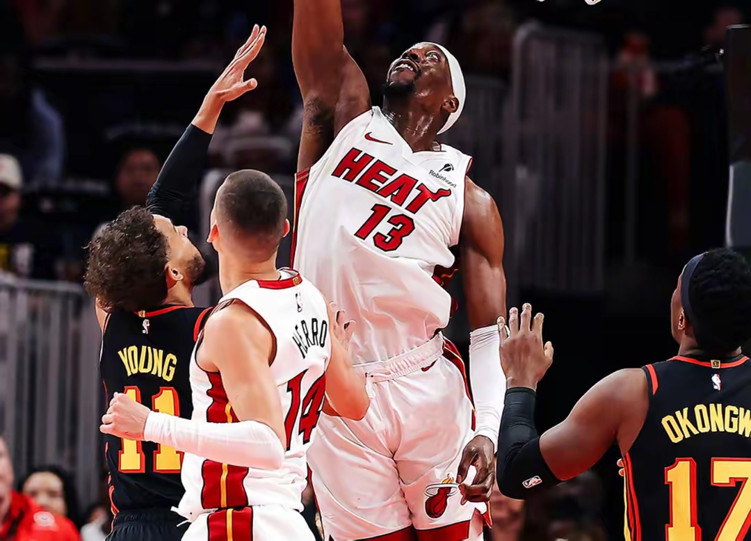 勇士绝杀独行侠，米切尔刷新纪录