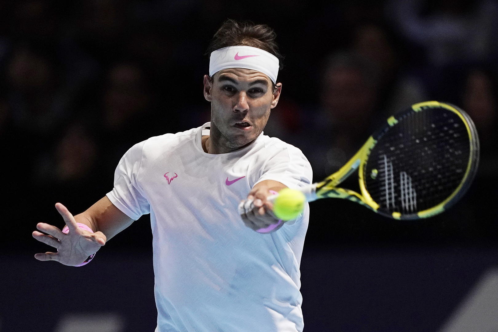 年终总决赛完胜ATP总决赛,纳达尔高光表现 年终总决赛完胜ATP总决赛,纳达尔高光表现